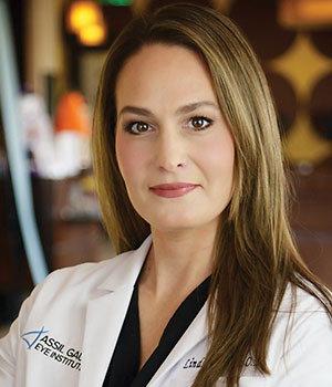 Dr. Lindsay Harris